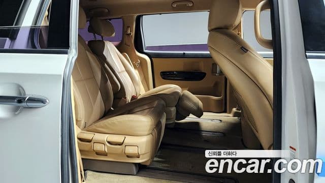 Kia The / новый New Carnival VIP, 2019 12