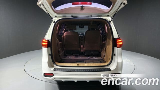 Kia The / новый New Carnival VIP, 2019 20