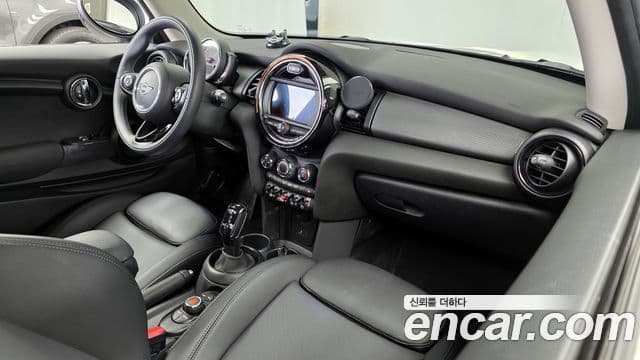 Mini Cooper 3세대, 2021 7