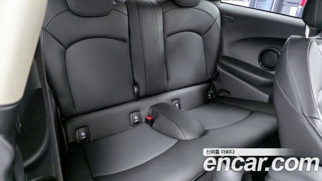 Mini Cooper 3세대, 2021 12