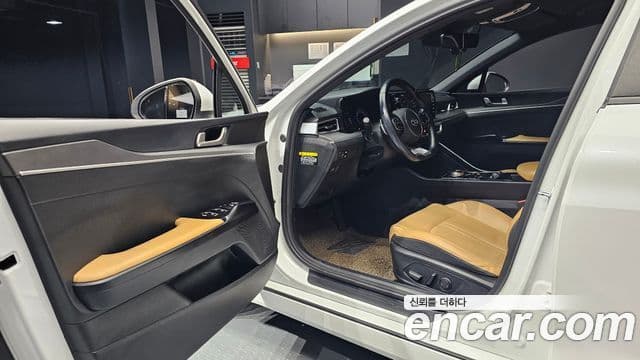 Kia K5 3세대 Prestige, 2020 11