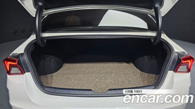 Kia K5 3세대 Prestige, 2020 20