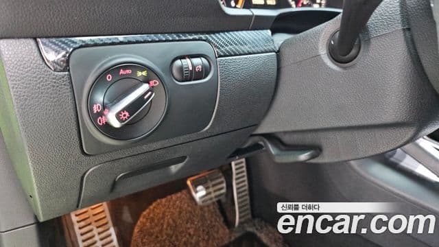 Volkswagen 시로코 2.0 TDI R-Line, 2013 18