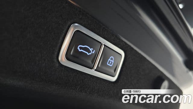 Hyundai Grandeur гибрид (GN7) Exclusive, 2025 20