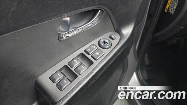 Kia Sportage R топовая версия, 2013 18