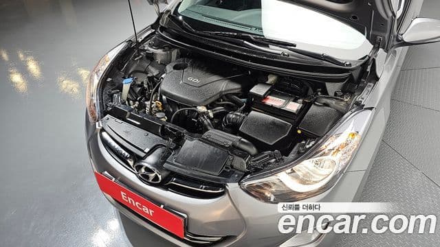 Hyundai Avante MD Premium, 2013 6