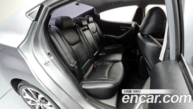 Hyundai Avante MD Premium, 2013 12