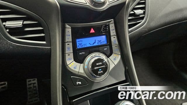 Hyundai Avante MD Premium, 2013 15