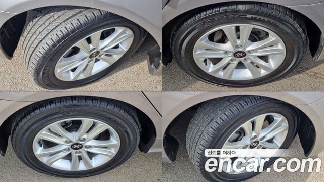 Hyundai YF Sonata чёрный, 2011 19