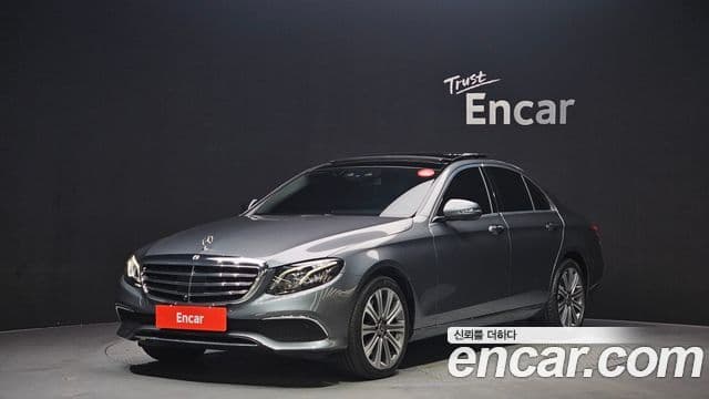 Mercedes-Benz E-класс W213 Exclusive, 2019 1