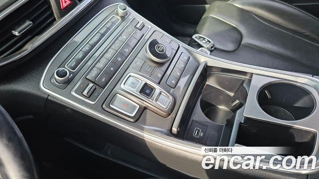 Hyundai The / новый New Santa Fe Premium, 2021 9