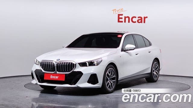 BMW 5시리즈 (G60) 520i M Sport, 2025 1