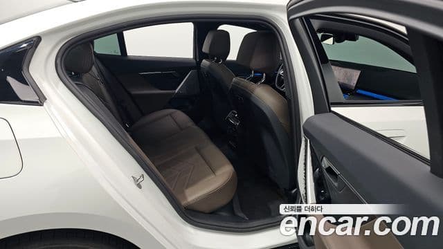 BMW 5시리즈 (G60) 520i M Sport, 2025 11