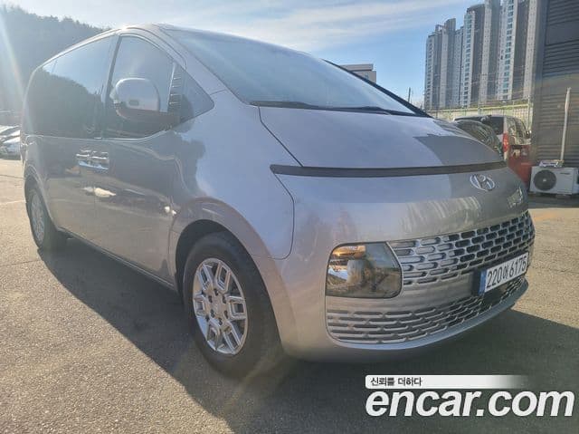 Hyundai Staria Modern, 2022 1