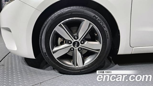 Kia The / новый New K3 Style, 2018 все фото