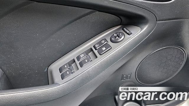 Kia The / новый New K3 Style, 2018 17