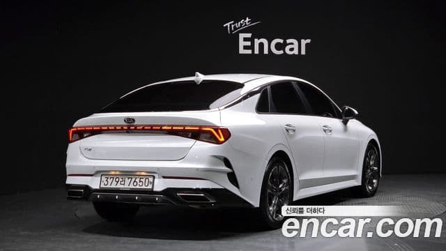 Kia K5 3세대 Signature, 2020 2