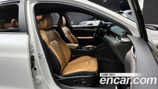 Kia K5 3세대 Signature, 2020 10