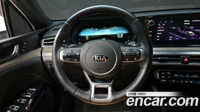 Kia K5 3세대 Signature, 2020 13
