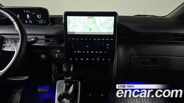 Hyundai Staria Modern, 2025 15