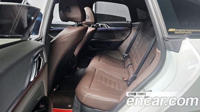 BMW 4시리즈 (G22) 420i M Sport performance Gran Coupe, 2022 13