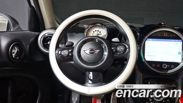 Mini Cooper S Countryman 1세대, 2011 11