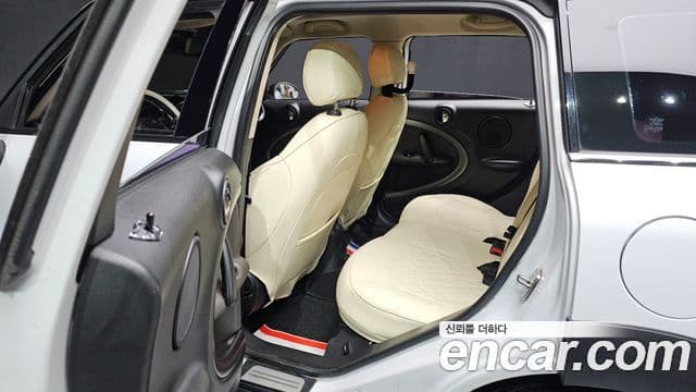 Mini Cooper S Countryman 1세대, 2011 19