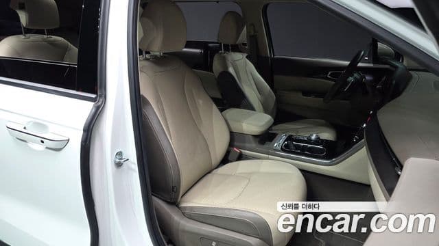 Kia Carnival 4세대 Signature, 2023 10