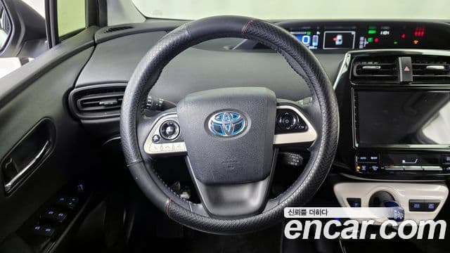 Toyota 프리우스 4세대 1.8 E, 2017 13