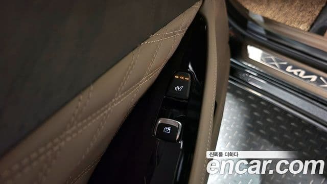 Kia K8 гибрид Signature, 2023 18