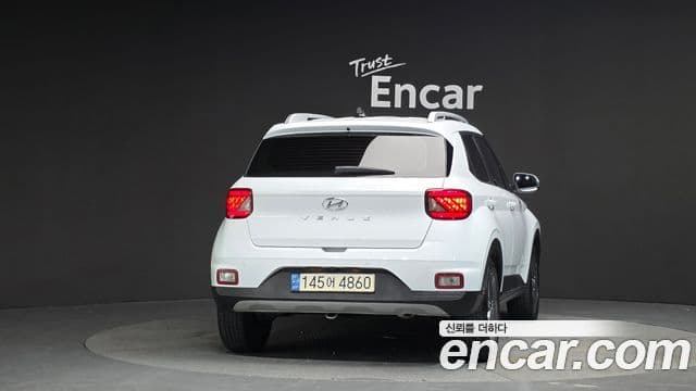 Hyundai Venue 1.6 Modern Plus, 2022 4