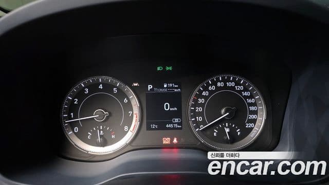 Hyundai Venue 1.6 Modern Plus, 2022 8