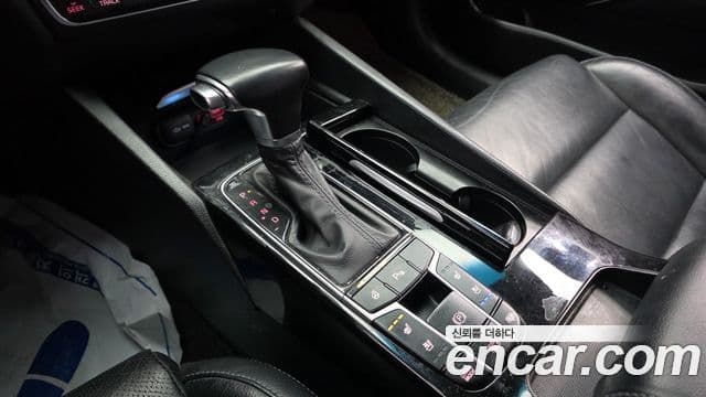 Kia All New K7 Prestige, 2016 9