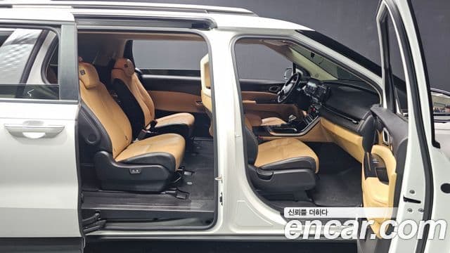 Kia Carnival 4세대 Prestige, 2022 11