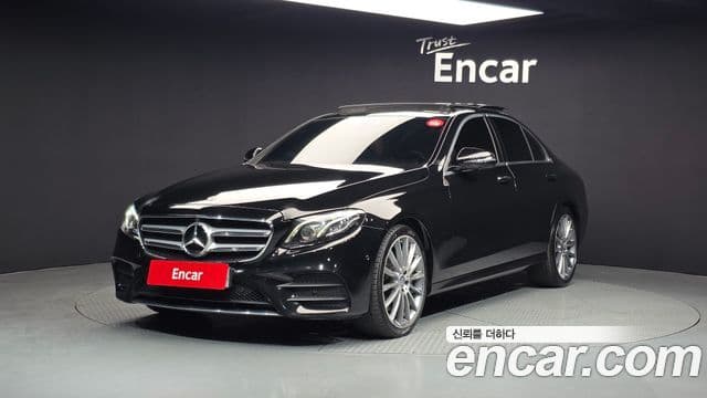Mercedes-Benz E-класс W213 AMG Line, 2017 1