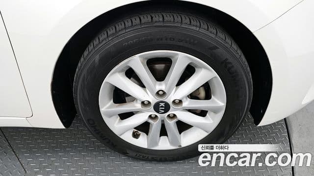 Kia The / новый New K3 Trendy, 2016 все фото