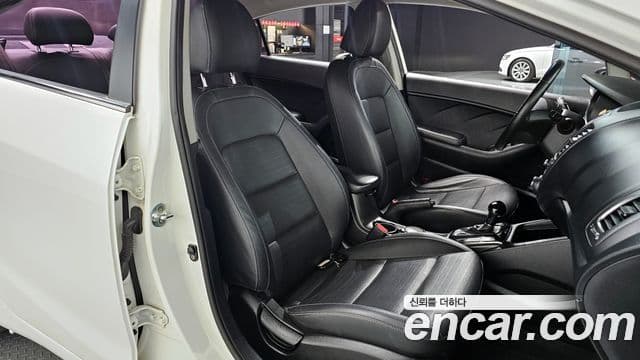 Kia The / новый New K3 Trendy, 2016 10