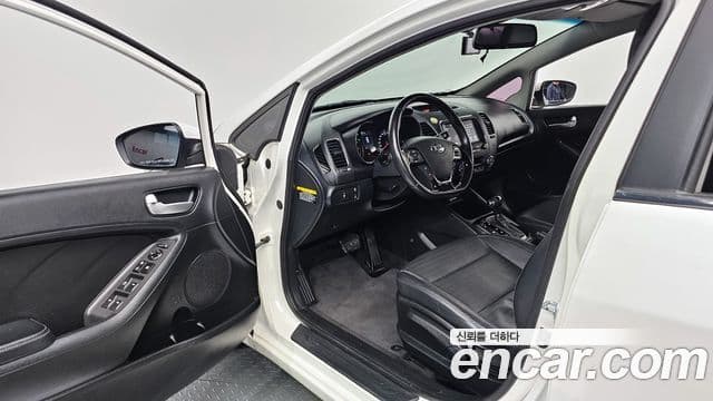 Kia The / новый New K3 Trendy, 2016 11