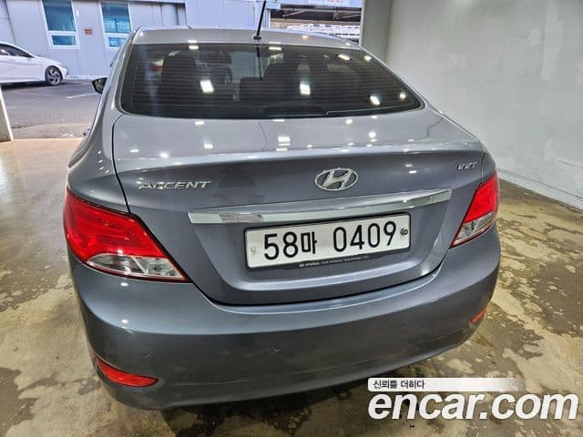 Hyundai Accent(новый кузов / новое поколение) Modern, 2016 4