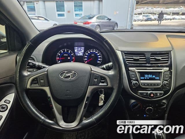 Hyundai Accent(новый кузов / новое поколение) Modern, 2016 7