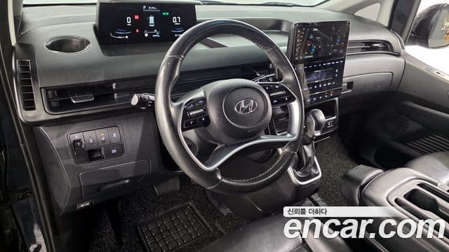 Hyundai Staria Modern, 2023 7