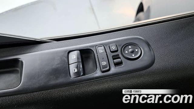 Hyundai Staria Modern, 2023 13