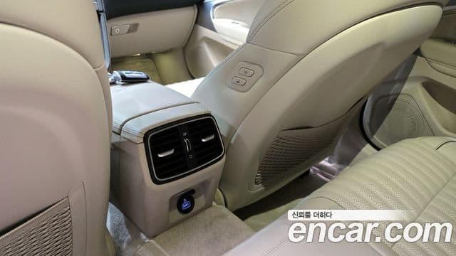 Genesis The / новый New G70, 2023 18