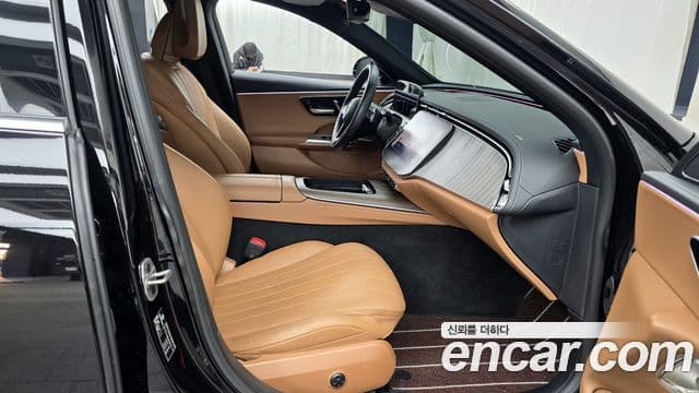 Mercedes-Benz E-класс W214, 2024 11