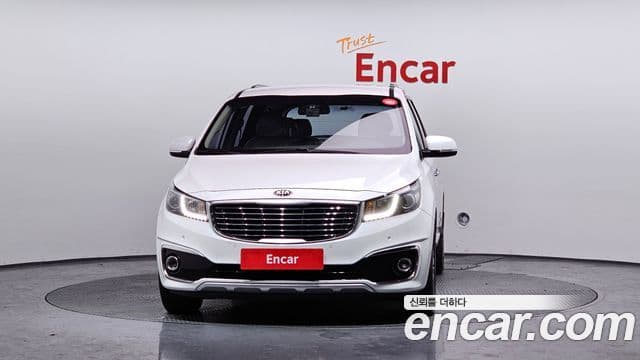 Kia All New Carnival Luxury, 2017 3