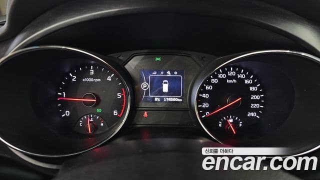 Kia All New Carnival Luxury, 2017 8