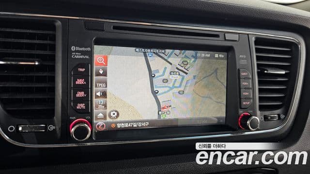 Kia All New Carnival Luxury, 2017 14