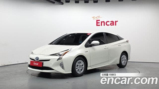 Toyota 프리우스 4세대 1.8 E, 2017 1