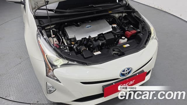 Toyota 프리우스 4세대 1.8 E, 2017 6