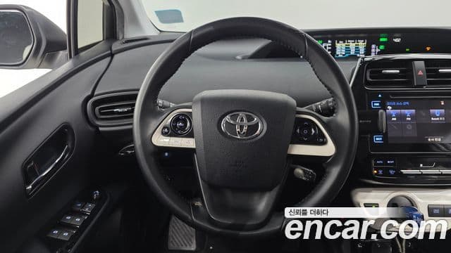 Toyota 프리우스 4세대 1.8 E, 2017 13